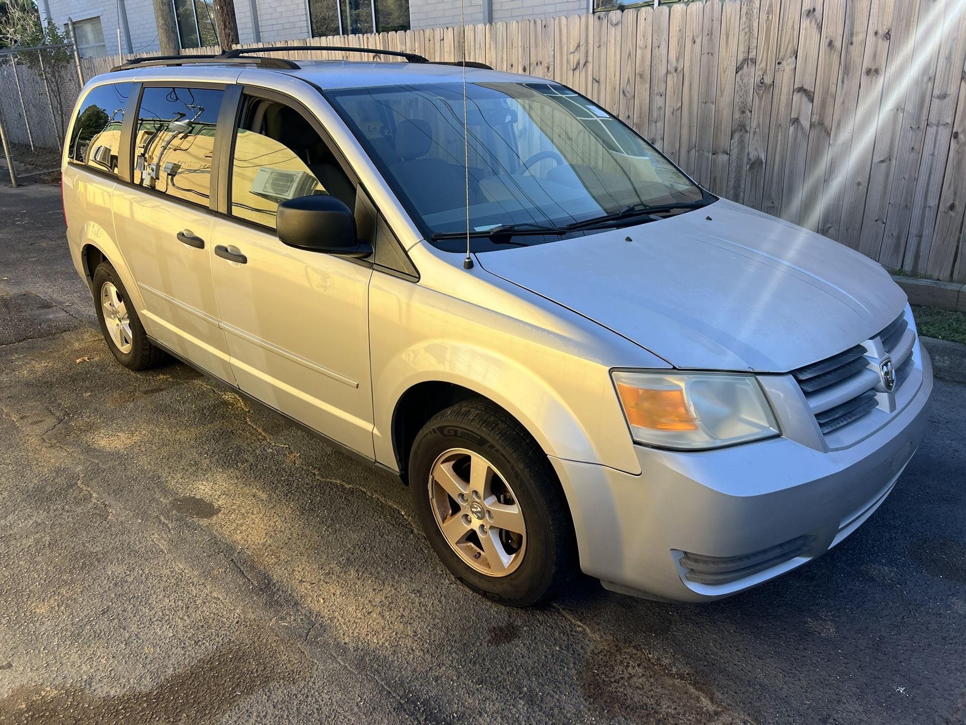 2008 Dodge Caravan