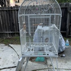 HEAVY DUTY BIRD CAGE WITH WHEELS