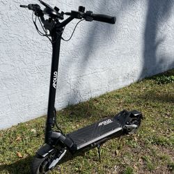 Apollo Phantom V3