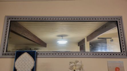 WOODEN FRAMED DECORATIVE MIRROR