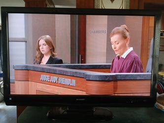 Sharp 37' Liquid Crystal TV