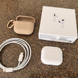 Apple AirPods Generation 3 With MagSafe Charging Case. Like New!