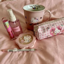 Hello Kitty Gift Set $20