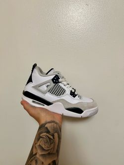 Jordan 4 Military Black GS Size 4Y