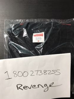 Supreme pissing t Shirt Sz M