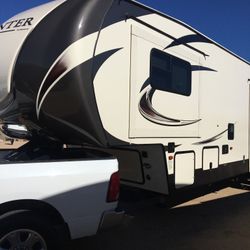 Fifth Wheel Rv Trailer 