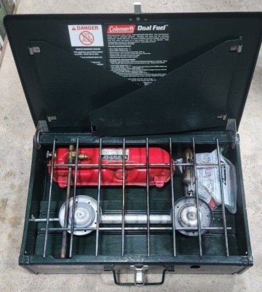 Coleman Camp Stove