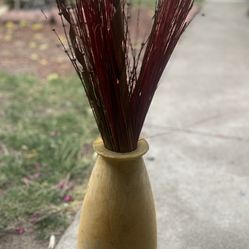 Vase With Decor Branches 