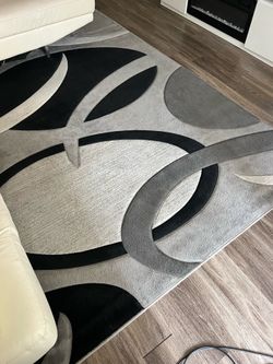 Area rug