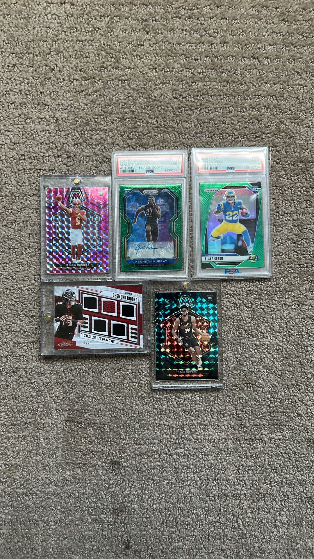Sports Card Listing