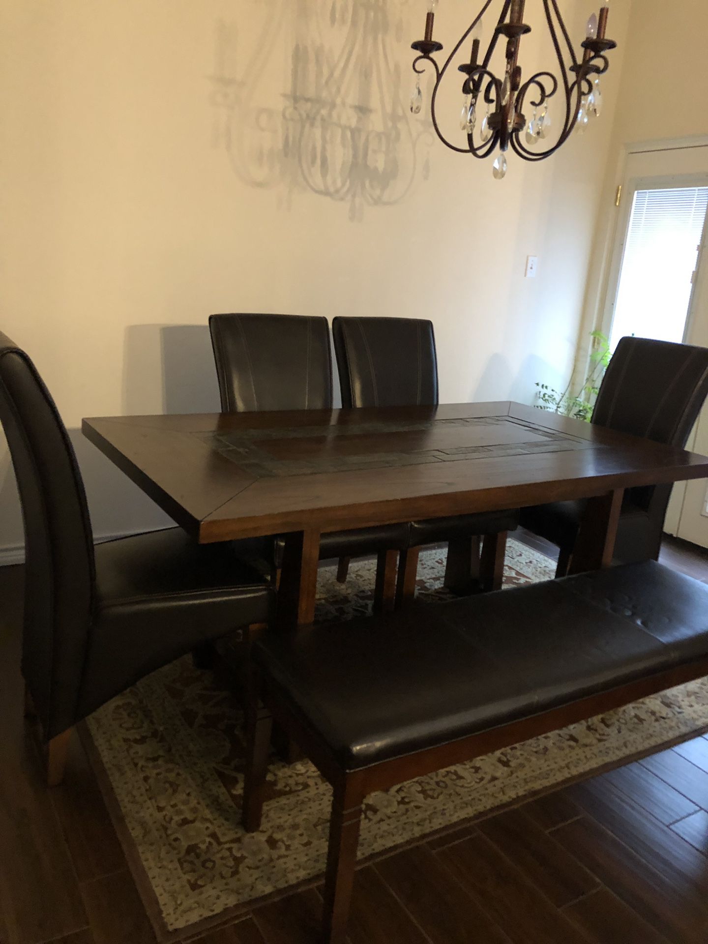 Breakfast table with 4 chairs and bench 72/40