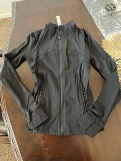 All black lululemon jacket