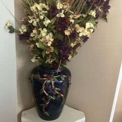 Down Sizing My Collection, Paintings, Vintage Items, Crystals, Silver And Custom Jewelry, Purses.…