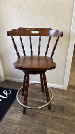 Tall chair