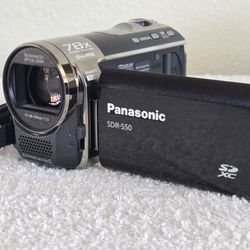 Panasonic SDR-S50 Camcorder 78x Zoom Handheld Digital Video Camera  *Tested*