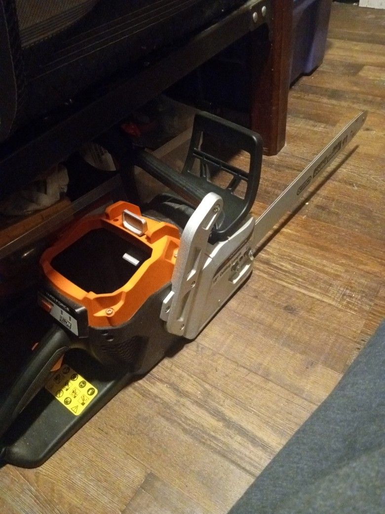 Brand New Yard Force 18 Inch 120v Lith Ion Chainsaw Tool Only No Batt Or Charger 50 Bucks