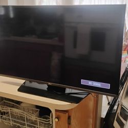 40 Inch LG Smart Tv