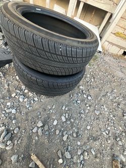 Set of 2 235/50/R19