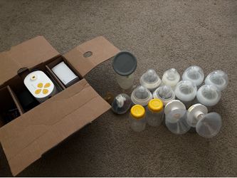 Breast pump and bottles for only $20