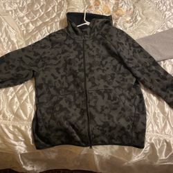 Nike Tech Fleece Size L