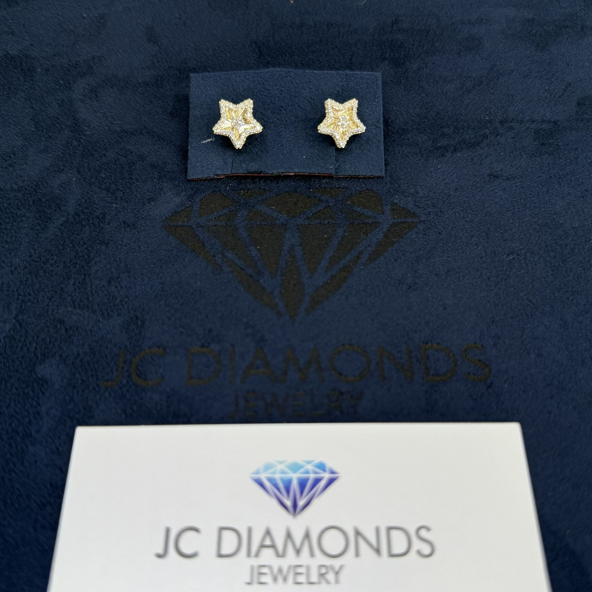 Earrings Diamonds Shape Star ⭐️