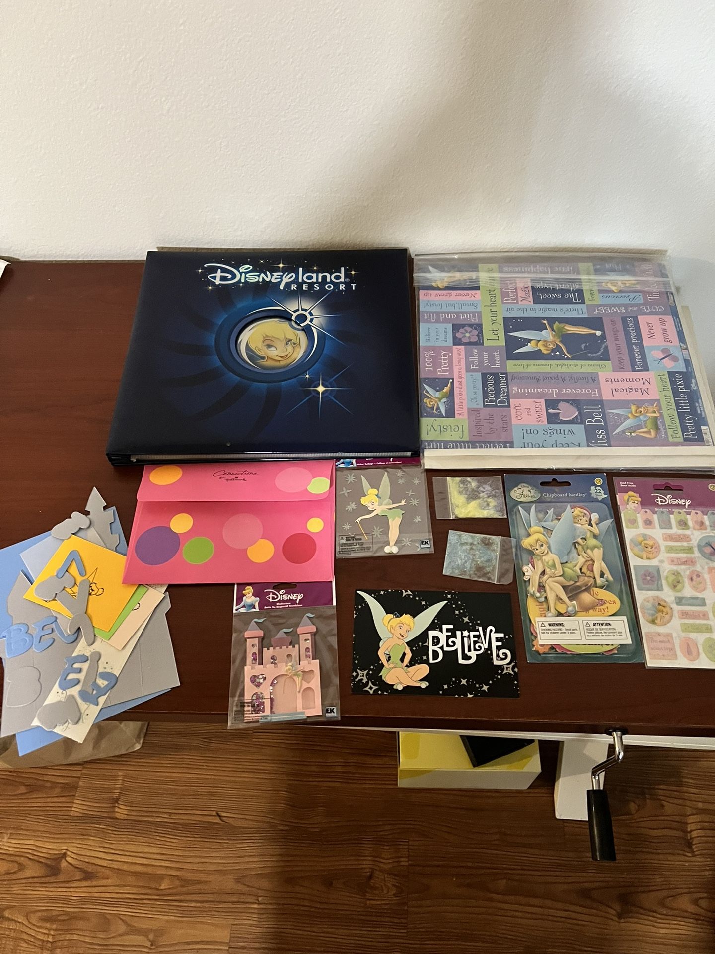 Scrapbook Album. Disney