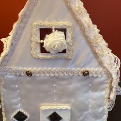 Church card holder.  Mi Bautizo / baptismal / wedding can be redecorated.