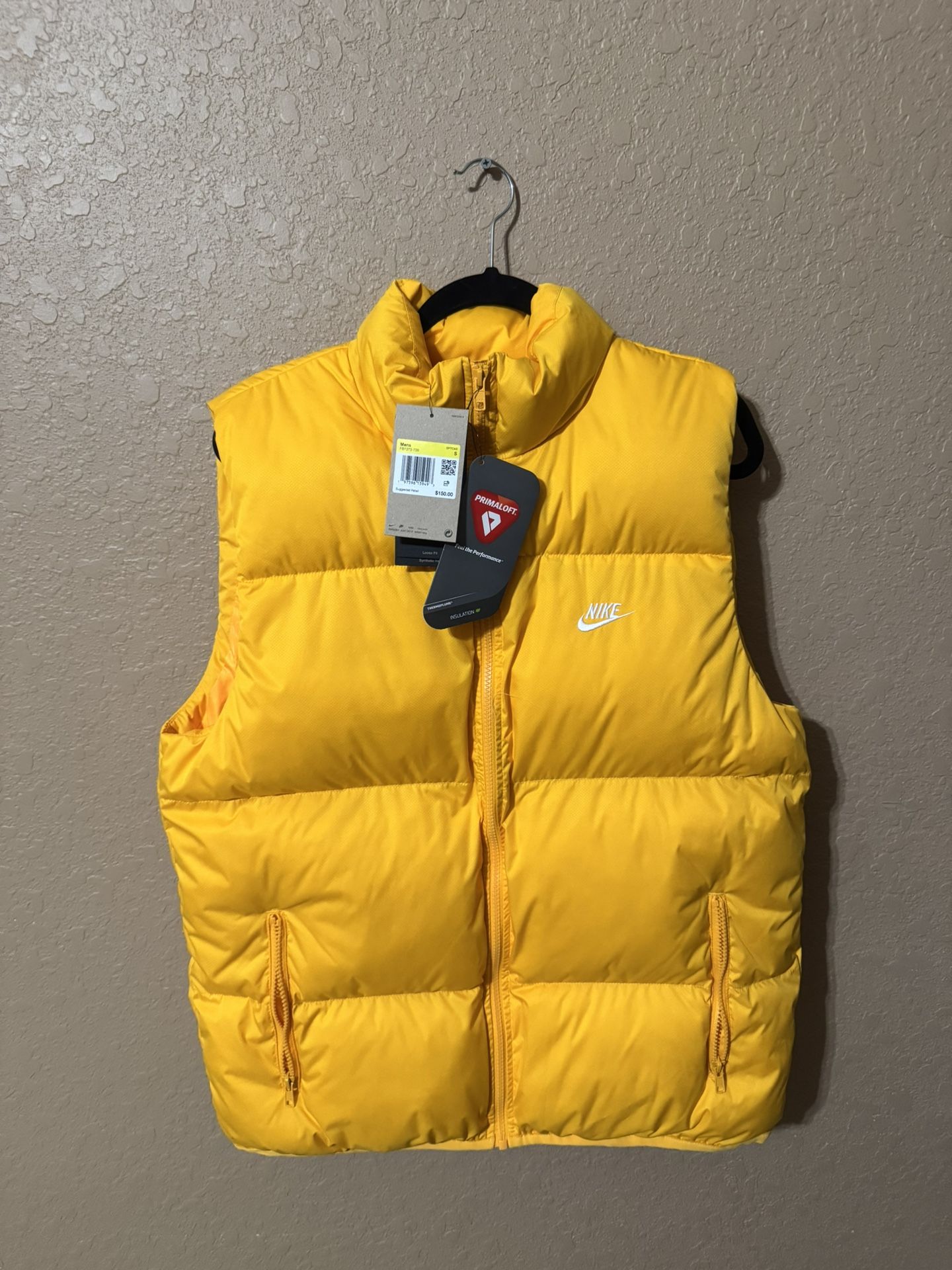 🔥🔥🔥Nike Sportswear Club Primaloft Water-Repellent Puffer Vest (sz. L)
