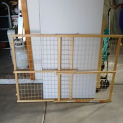 BABY & PET GATE