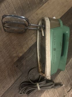 General Electric Vintage Hand Mixer, Appliance Green Blue 50S 60S Retro antique Works