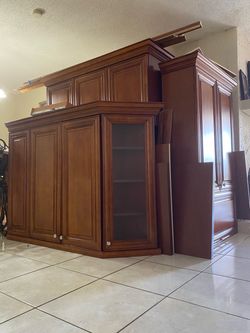 Kitchen Cabinets Cherrywood- Great Condition