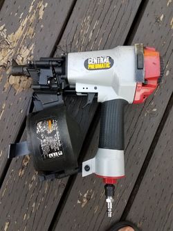 Central pneumatic roofing nail gun