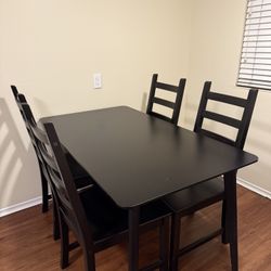 Dining Table With 4 Chairs