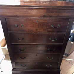 Wood Dresser