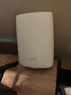 NETGEAR Orbi RB350 with 2 satellites