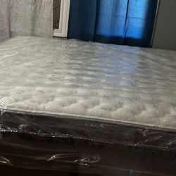 Set king sizes Mattress and box spring