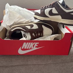 Nike Dunk Low