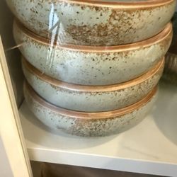 Japanese serving dishes