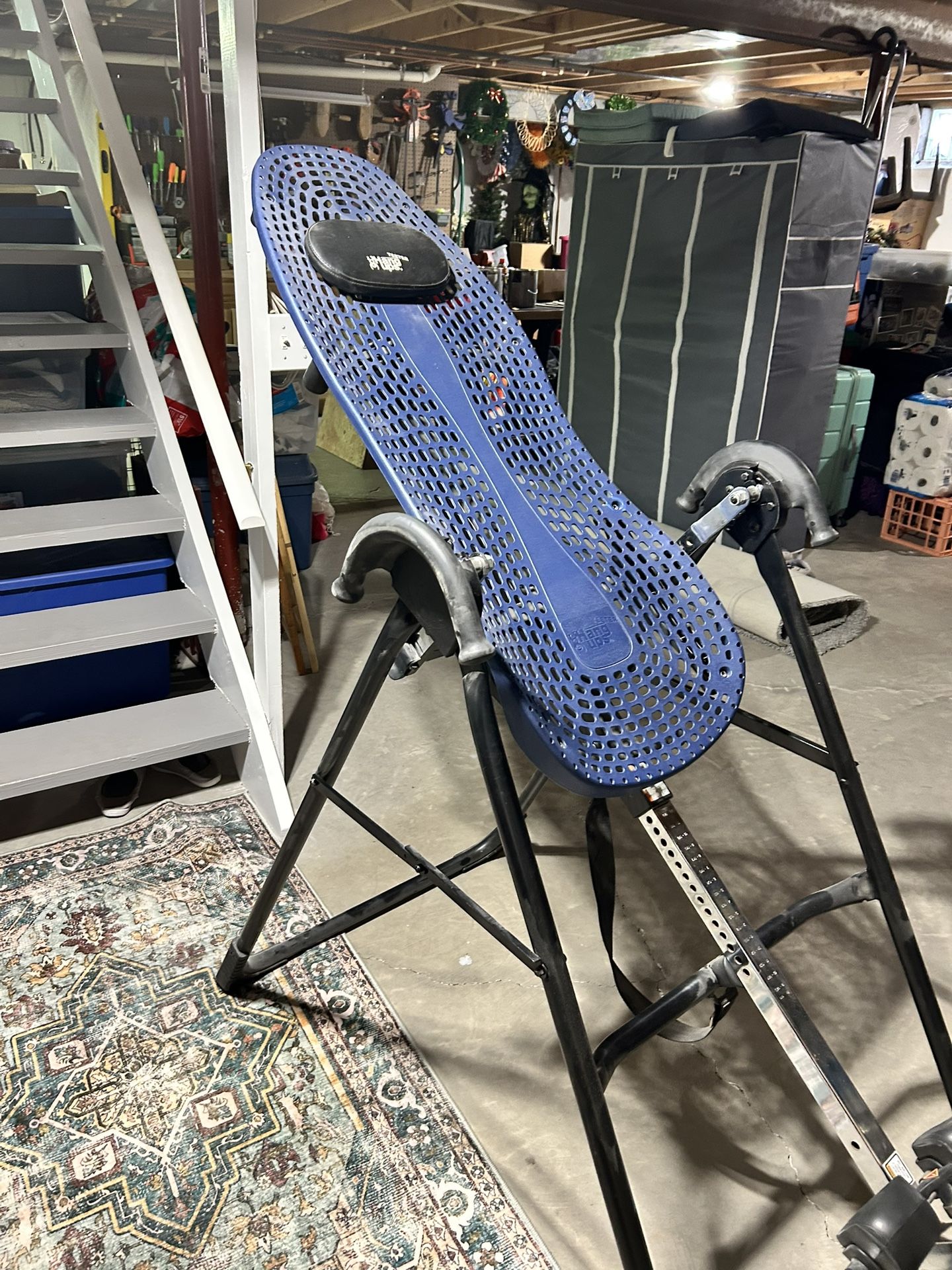 Teeter Inversion Table