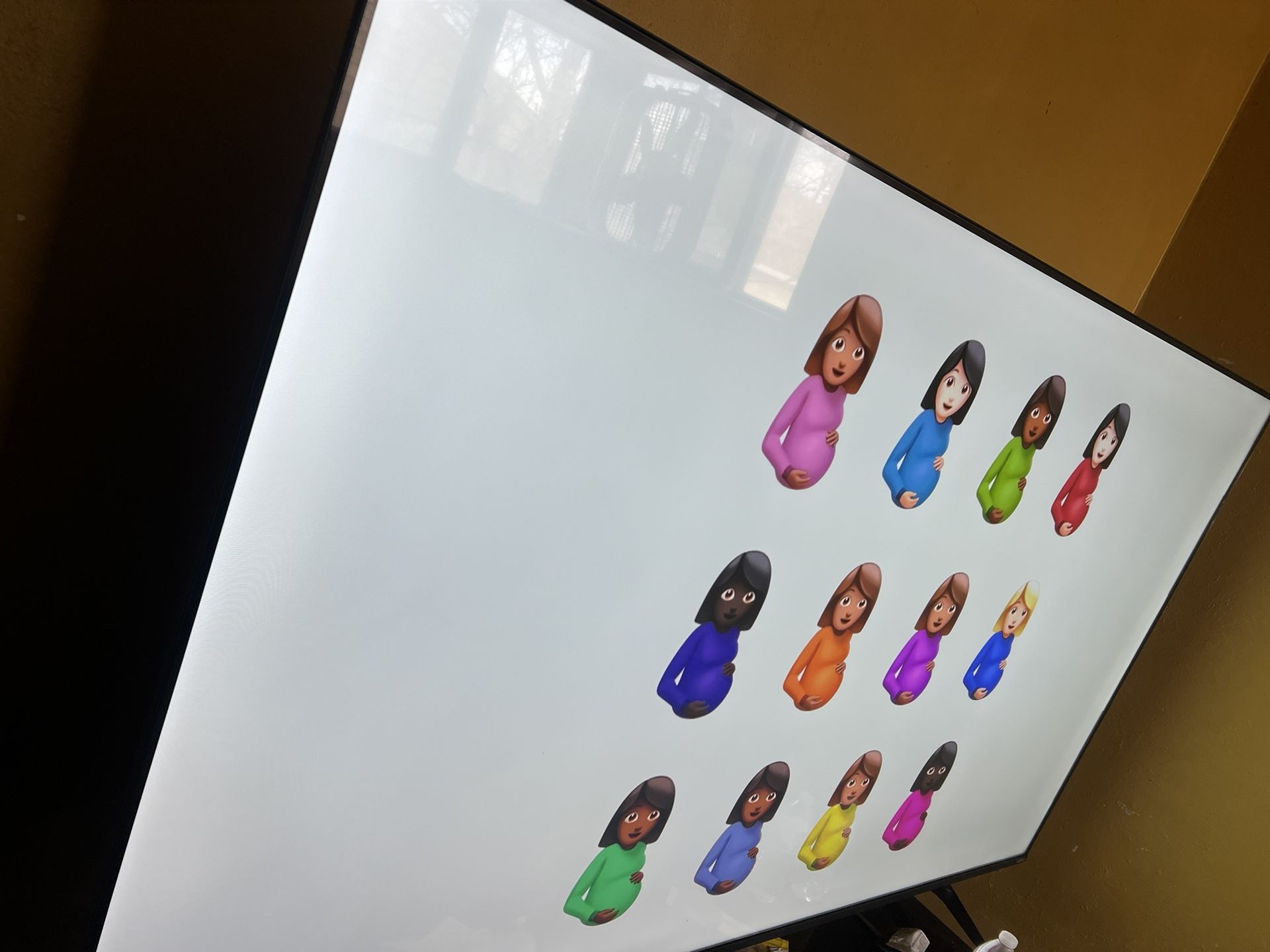 Got A 75”tv And 65” Tv For Sale