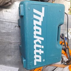 Makita 4-inch disc grinder, model number GA4030