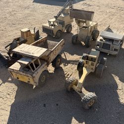 Vintage Tonka Trucks : Set Of 6 : Rustic Look Ready for Full Refurbish : Antiques : Metal