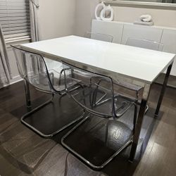 White Dinning Table Set