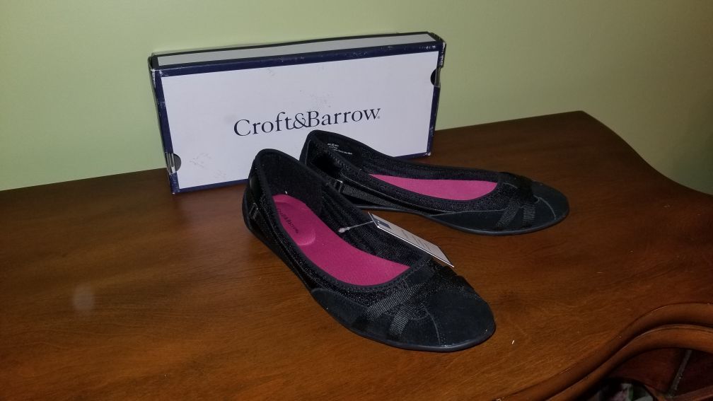 Black flats size 8.5 new with tags