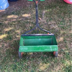 Scotts metal seed, spreader, vintage seed spreader