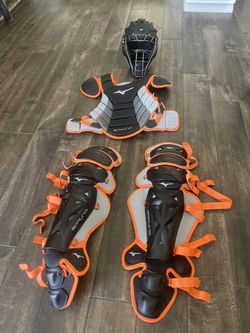 Adult Mizuno Samurai Catchers Gear