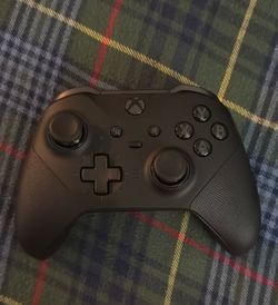 Xbox elite wireless controller series 2
