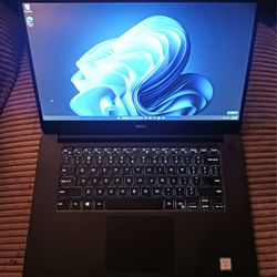 Like New Dell XPS 16" Laptop Intel Core i7-8850H 32 GB RAM 512 GB SSD 1080P LCD Nvidia 4 GB DDR5 Graphics Windows 11 Professional 