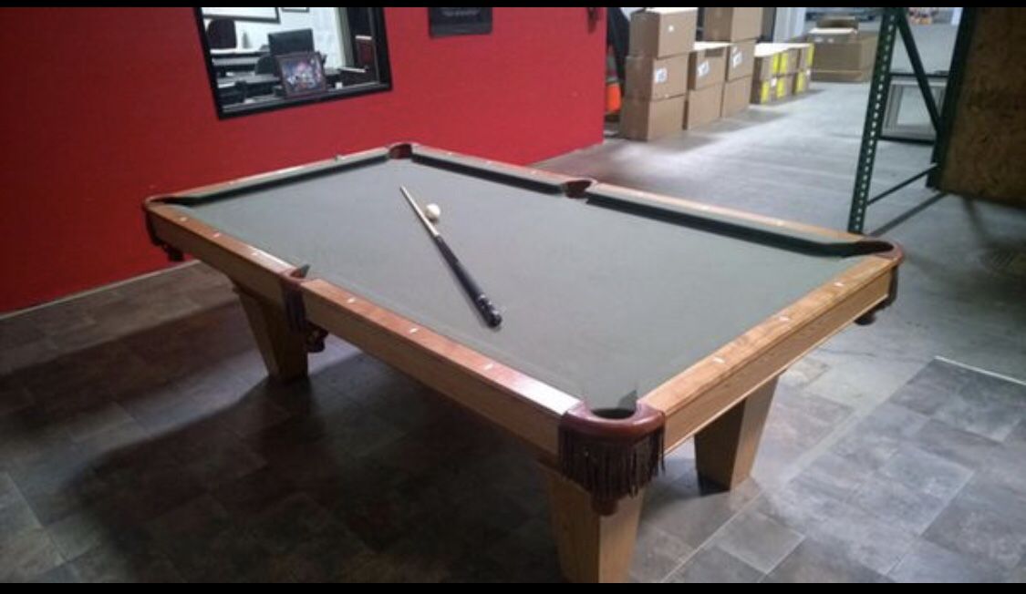 Brunswick Contender Pool Table for Sale in San Diego, CA OfferUp