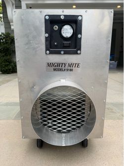 Mighty Mite 9180 Air Scrubber